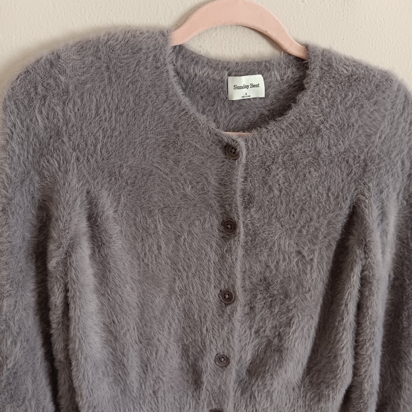 Aritzia Sunday Best Carmen Fuzzy Cardigan - Picture 3 of 9